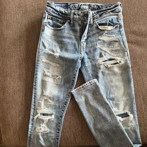 American Eagle Ripped Men’s Jeans